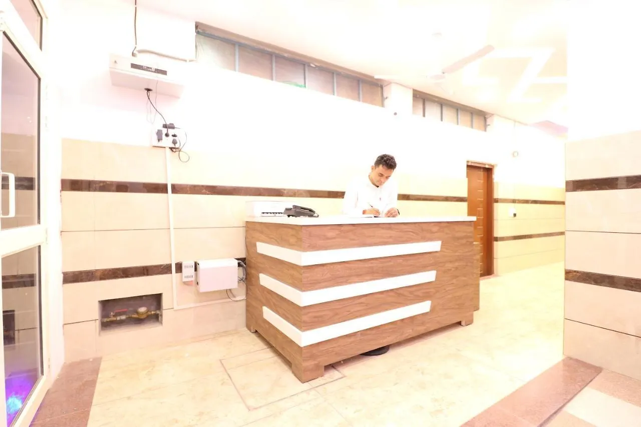 Oyo 48657 Hotel Pearl 42 Chandigarh