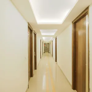 Collection O Sapphire Hotel