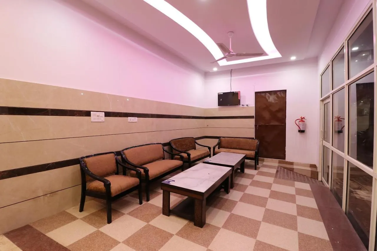 Oyo 48657 Hotel Pearl 42 Chandīgarh